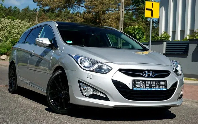 hyundai płock Hyundai i40 cena 36700 przebieg: 246000, rok produkcji 2011 z Płock